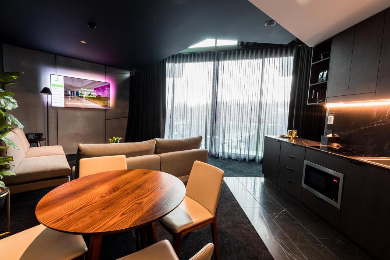 Eatons Hill Hotel Brisbane Extérieur photo